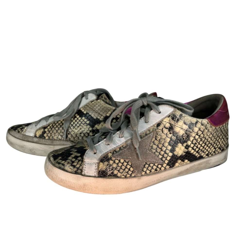 Golden Goose Snakeskin Superstar Leather Sneakers 
Cream/Black